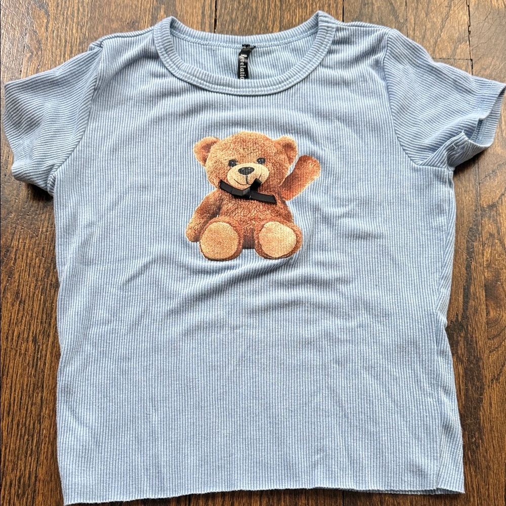 Girls size large short sleeve shirt